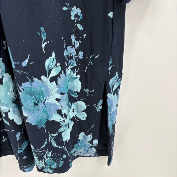 J.Jill Wearever V Neck Floral Tunic Boho Navy Blue Shirred Size Medium tall MT - Picture 5 of 16